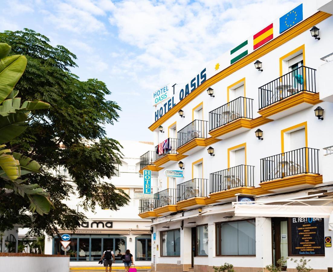 Hotel Oasis Conil De La Frontera Bagian luar foto