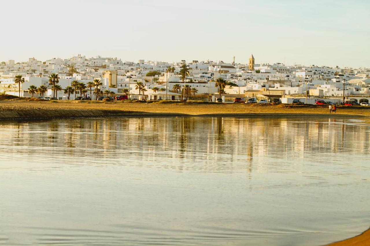 Hotel Oasis Conil De La Frontera Bagian luar foto