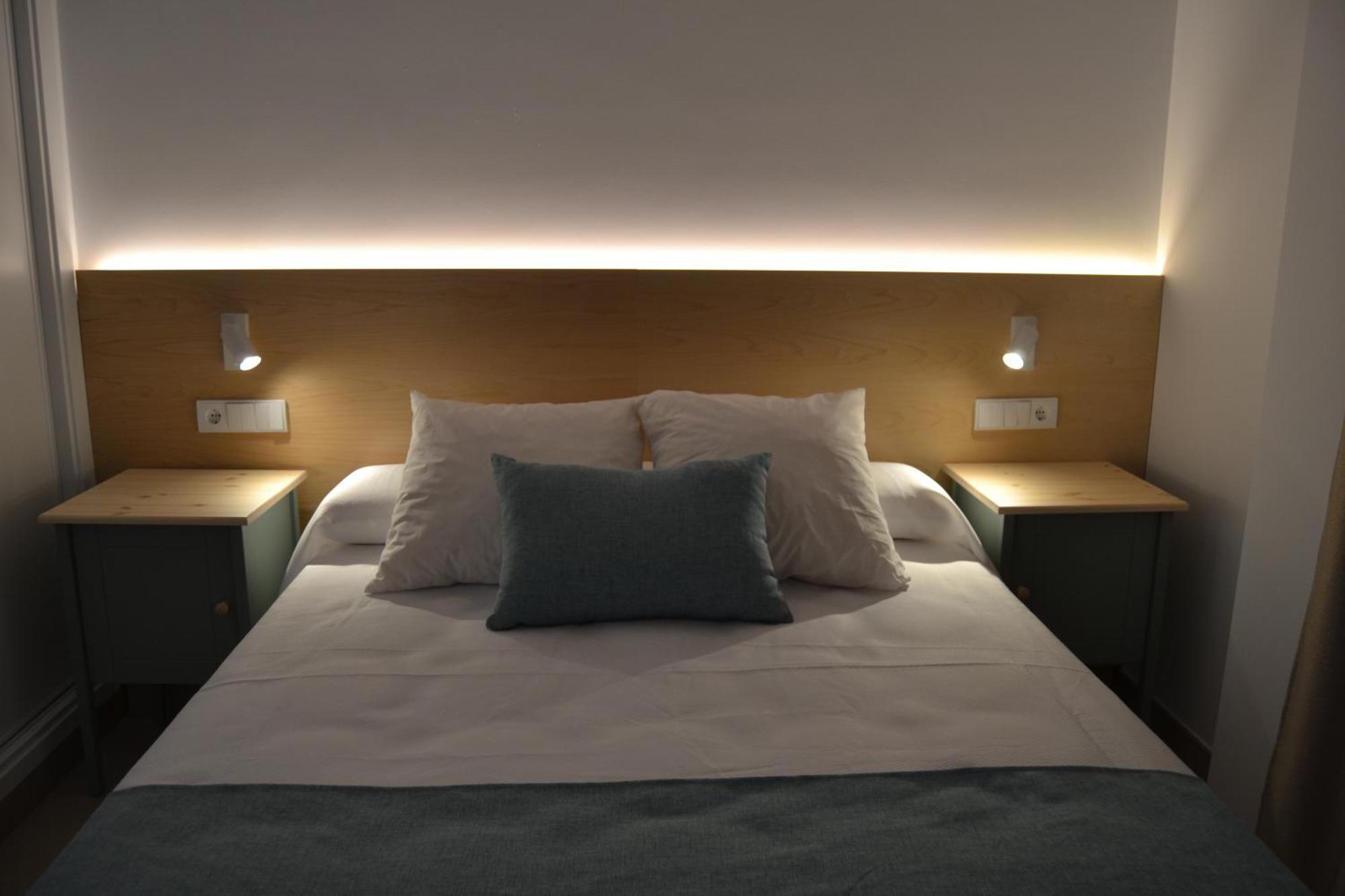 Hotel Oasis Conil De La Frontera Bagian luar foto